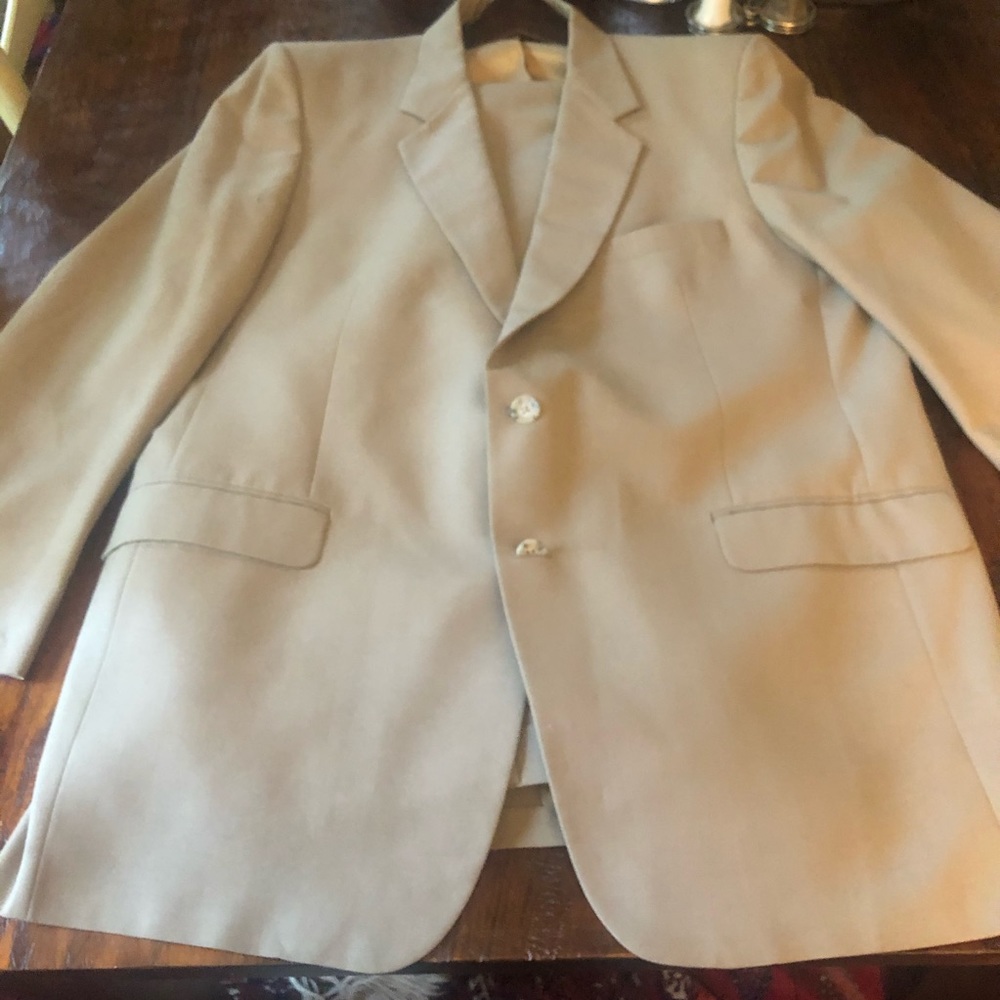 Eldridge suit